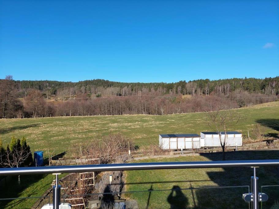 Laegenhet Pa Landet Naera Stan Apartment Jonsered Exterior foto